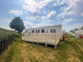 Beautiful 8 Berth Caravan At Heacham Beach In Norfolk Ref 21056C